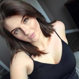 Meet your Posher, Melanie